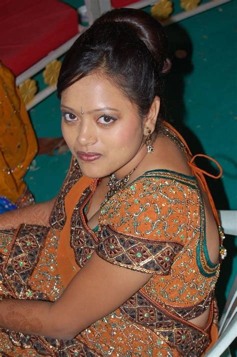 bhabhi sex bhabhi|Hot Bhabhi bhabhi ki chudai with indian saree sex